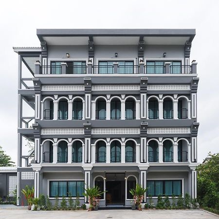 The Besavana Phuket - Sha Extra Plus Exterior photo